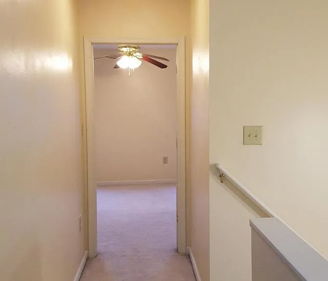 78 Pinnacle Ln — Photo 3