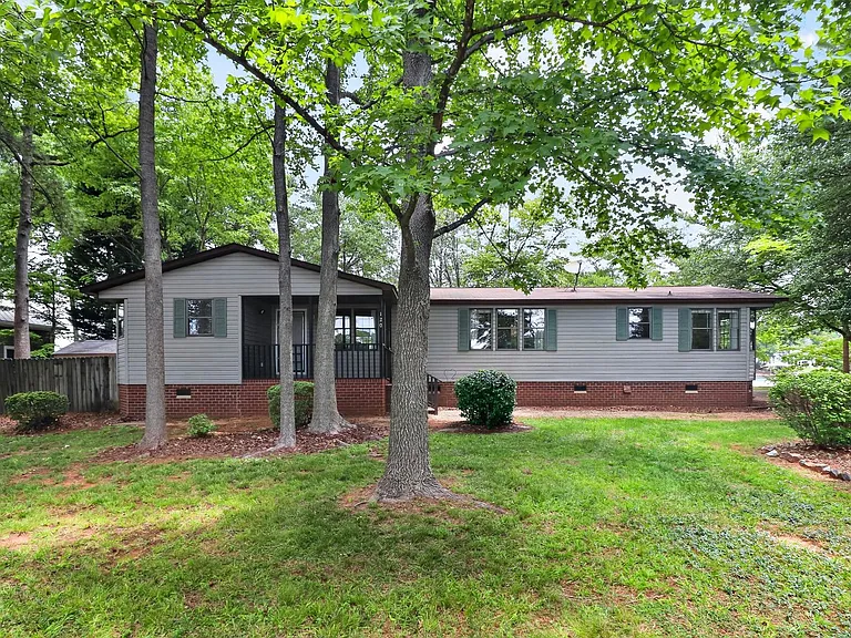 120 Stepaside Ln — Photo 10