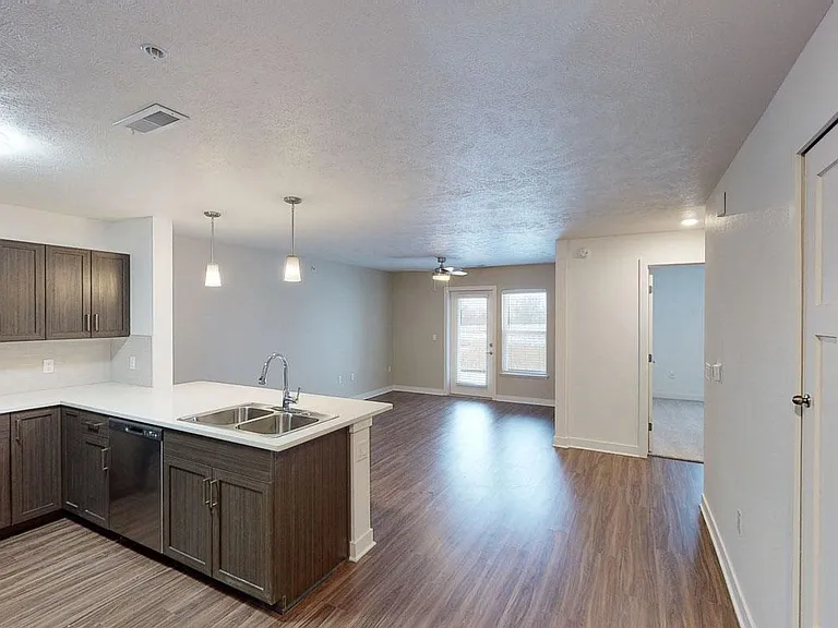 Meadowbrooke Apartment Homes — Photo 176