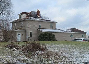 1435 Connellsville Rd photo 1