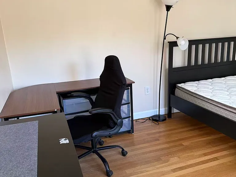 47 Park St #2L-2 — Photo 3