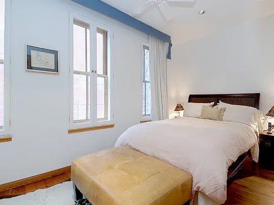 Sold by Sotheby's International Realty | media 6