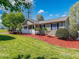 4426 Bennett Rd, Morganton, NC 28655