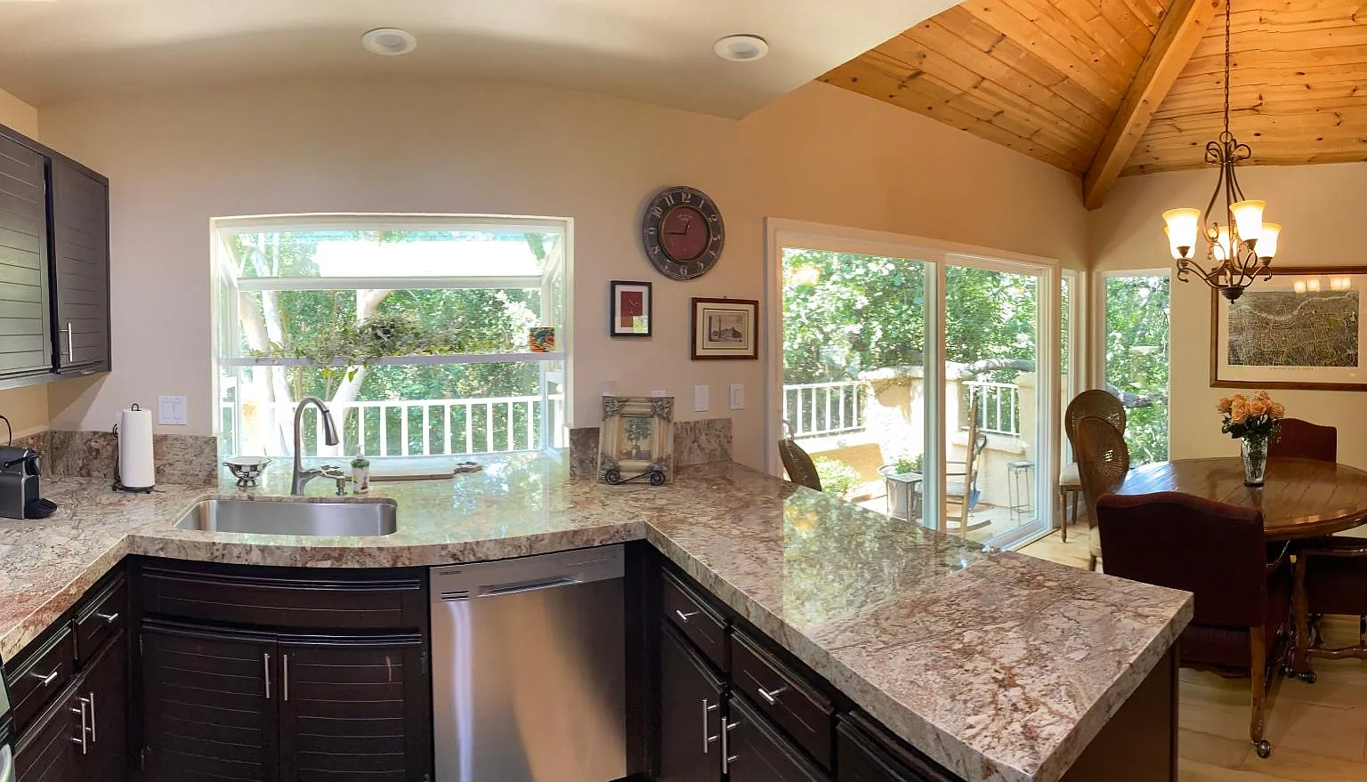 2 bed, 1156 sqft, $3,150 — Photo 4