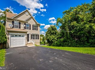 210 9th Ave, Baltimore, MD 21225