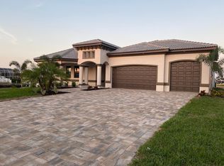 1701 SE 10th Ave, Cape Coral, FL 33990