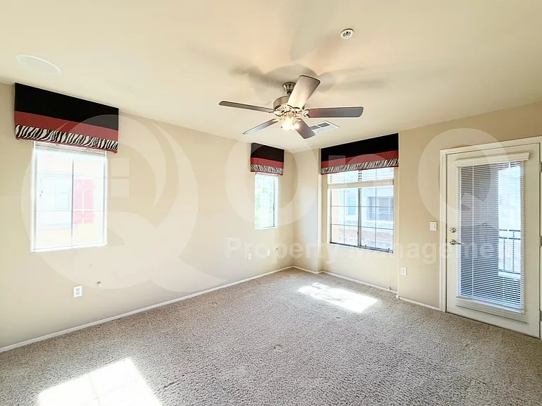 1350 S Greenfield Rd #2017 — Photo 15
