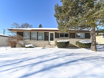 3769 South 84th STREET, Milwaukee, WI, 53228