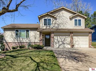 13964 Arbor Cir, Omaha, NE 68144