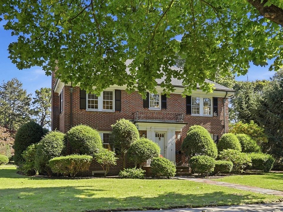 1st image of 63 Wedgemere Ave