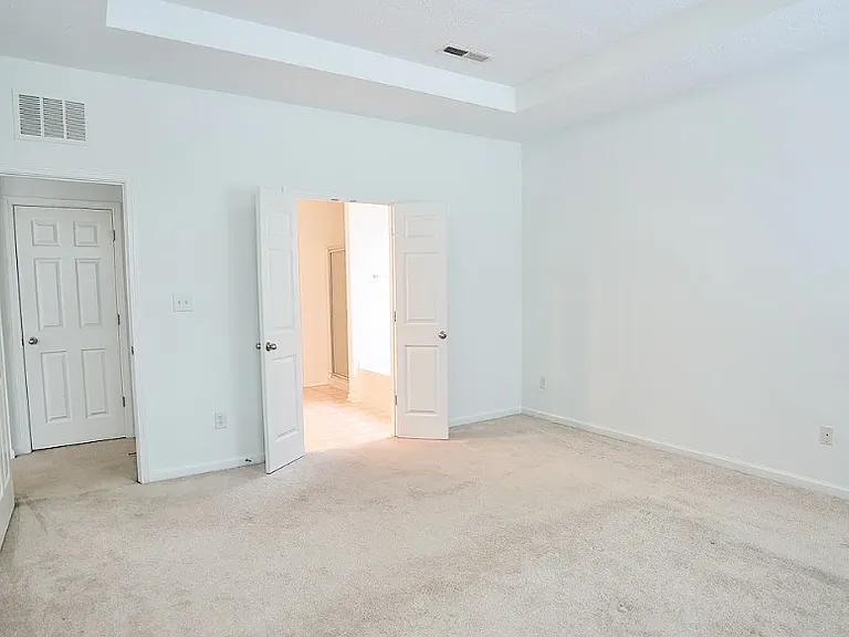 1566 Valdarno Dr — Photo 21