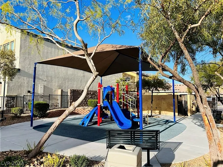 6644 Seahorse Reef St — Photo 47