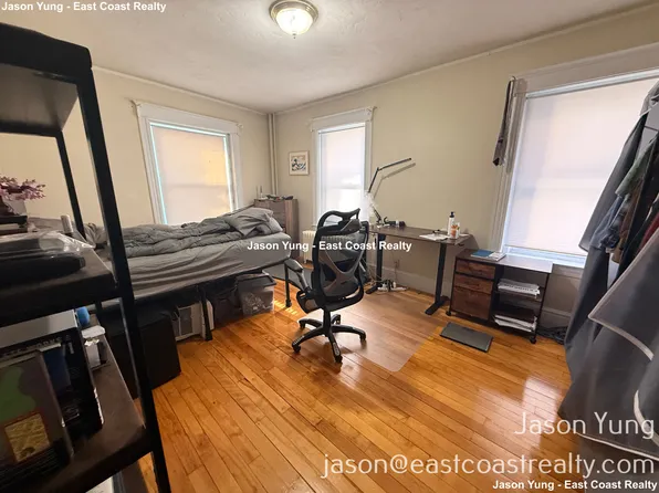 230 South St APT 3, Boston, MA 02130