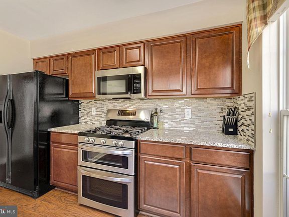 2nd image of 406 Kentlands Blvd APT 104