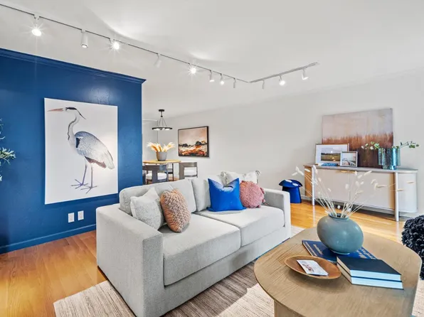 95 High Meadow Ln, Carmel, CA 93923