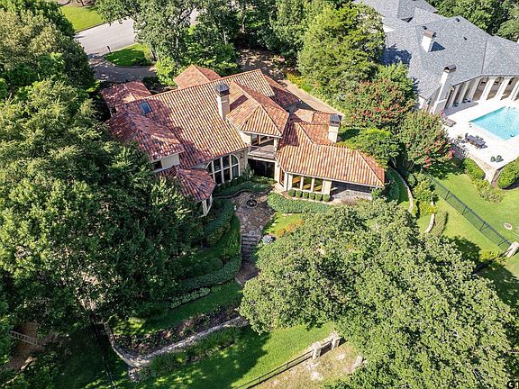 2nd image of 4406 Cascades Blvd