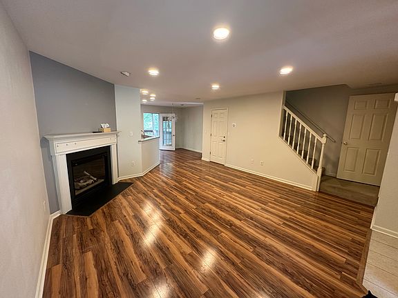 2nd image of 103A Partridge Cir
