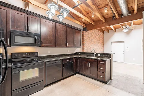 222 S. Cherry Ave. Photo 1