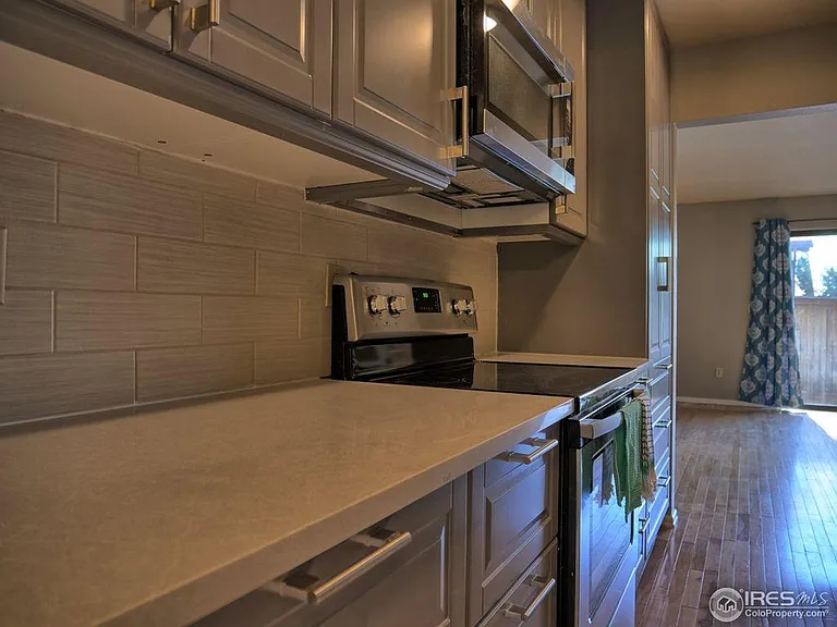 2426 S High St — Photo 6