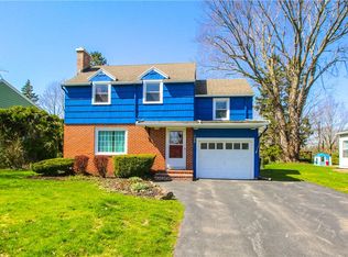 166 Ridgemont Dr, Rochester, NY 14626