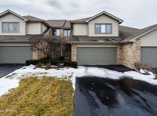 1376 Baileys Crossing Dr #115, Lemont, IL 60439