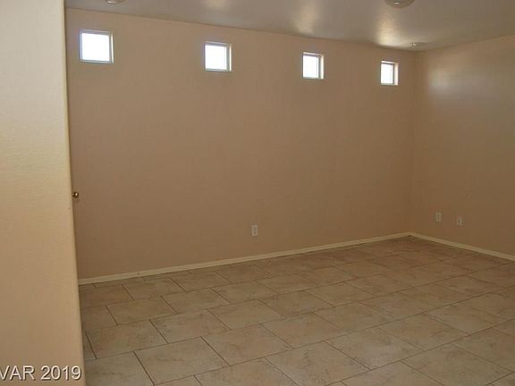3rd image of 1130 Burnt Sky Ave