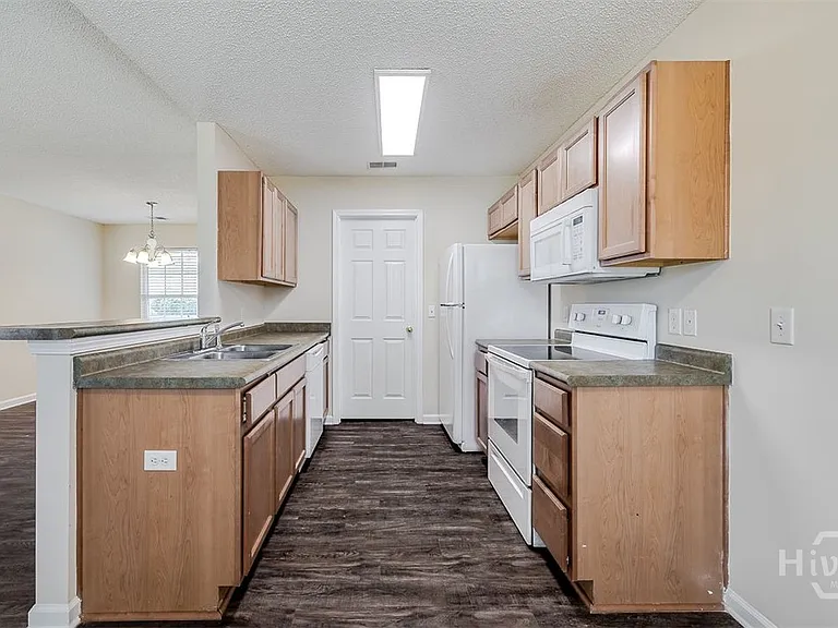404 Pine Top Rd — Photo 13