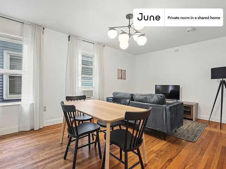 153 Murdock St #A — Photo 4