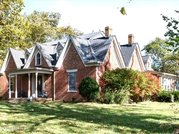 9717 Eminence Pike, Eminence, KY 40019