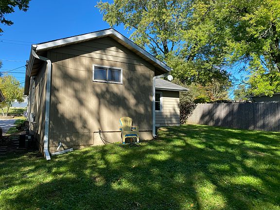 4th image of 27641 W Bayview Dr