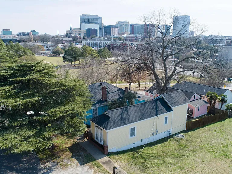 728 Blanding St — Photo 32