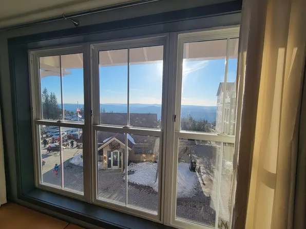 327 Expedition Sta, Snowshoe, WV 26209