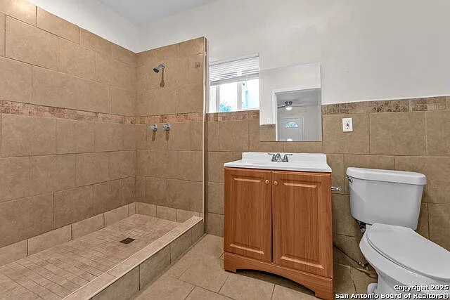 834 Division Ave #2 — Photo 13