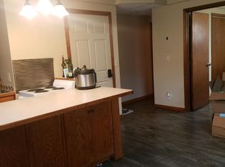 902 Redwood St E #2, La Crescent, MN 55947