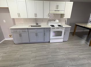 53 Oakland Ter #B, Newark, NJ 07106