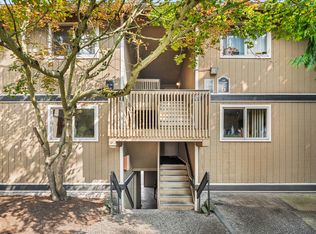 717 Hawthorne St UNIT D5, Everett, WA 98201