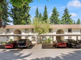 12522 NE 117th Pl APT D7, Kirkland, WA 98034