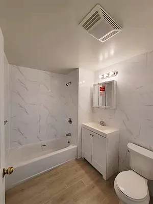 Rented by E Realty International Corp | media 11