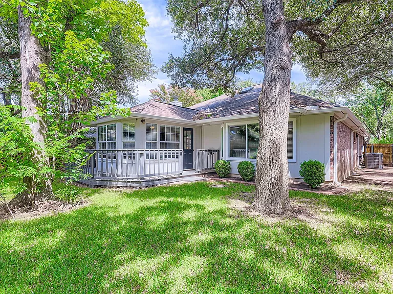 1809 Edelweiss Dr — Photo 27