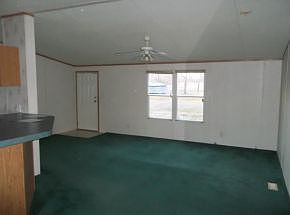 4th image of 505 W Buffalo St