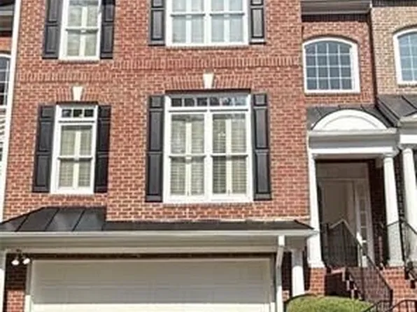 14 Carrington Way, Sandy Springs, GA 30328
