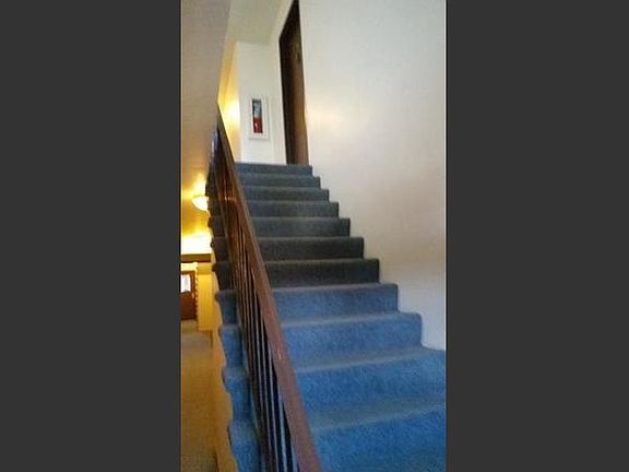 2nd image of 281 Shorewood Dr APT 1C