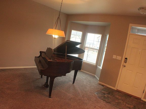 Formal living