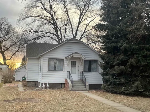 1316 F Ave, Gothenburg, NE 69138