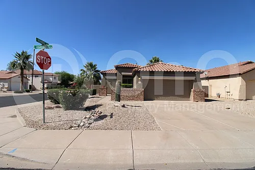 2764 E Highland Ct Photo 1