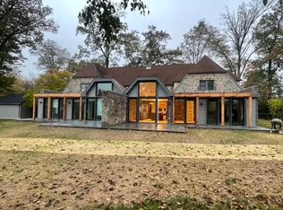 767 Newtown Rd, Villanova, PA 19085