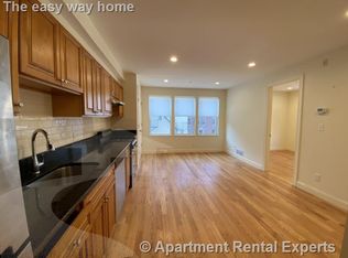 379 Harvard St, Cambridge, MA 02138