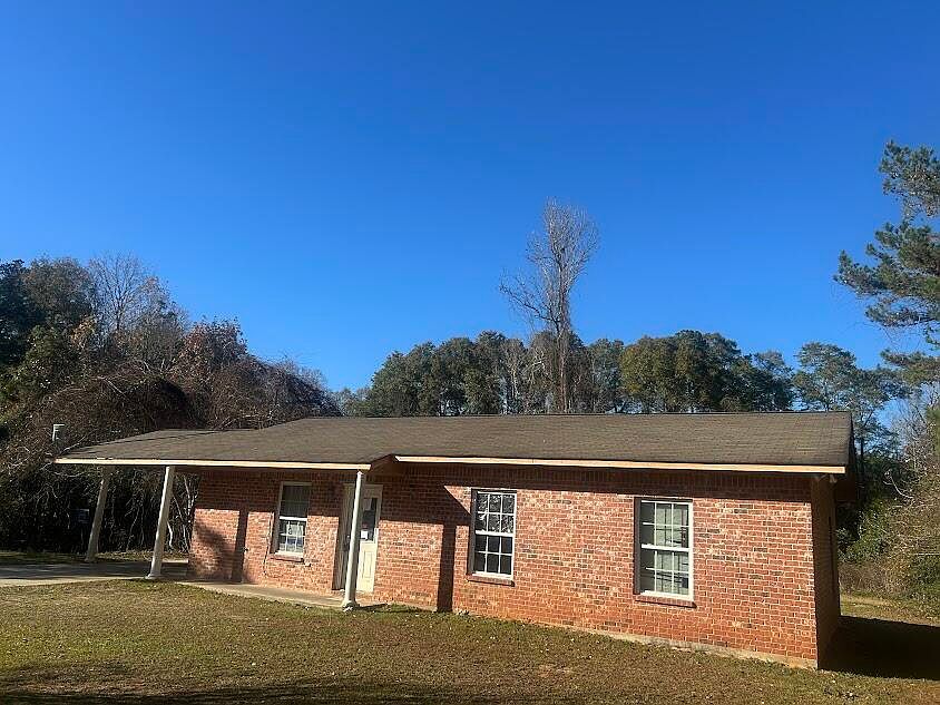 1st image of 16 Anderson Ln