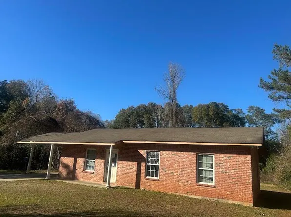 16 Anderson Ln, Foxworth, MS 39483