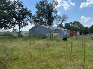 709 W Corporation St, Henryetta, OK 74437